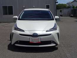 トヨタ認定中古車の3つの安心付きです。1.まるごとクリーニング済み2.車両検査証明書3.ロングラン保証