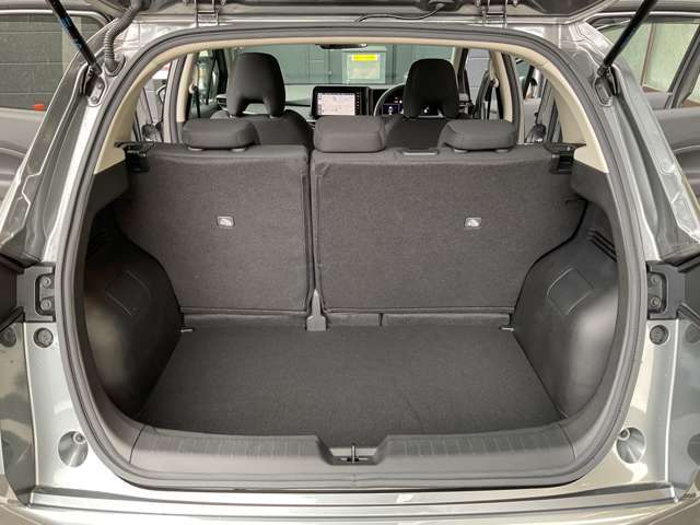 大きな開口で荷物の出し入れもしやすいですよ！