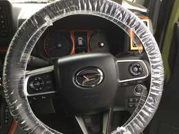 ハンドルは軽やかに回り、気持ちよく運転できます！