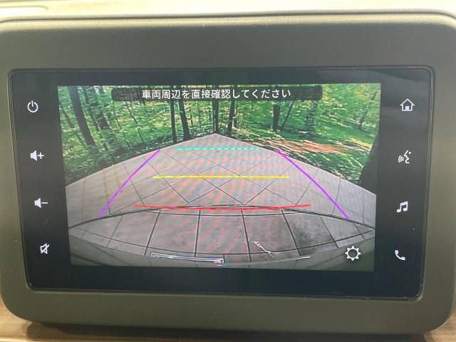 【バックカメラ】駐車時に後方がリアルタイム映像で確認できます。大型商業施設や立体駐車場での駐車時や、夜間のバック時に大活躍！運転スキルに関わらず、今や必須となった装備のひとつです！