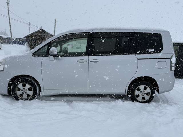 現状販売となります。予めご了承ください。できる限り現車をご確認いただくようお願い申し上げます。