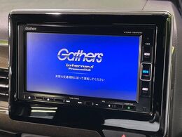 【純正ナビ】人気の純正ナビを装備。オーディオ機能も充実しており、Bluetooth接続すればお持ちのスマホやMP3プレイヤーの音楽を再生可能！毎日の運転がさらに楽しくなります！！