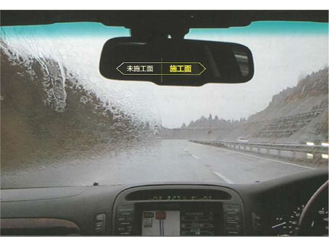 Bプラン画像：雨の日も視界がスッキリと確保でき、安心・安全なドライブが楽しめます。降雨時の視界確保の他、ガラス面の防汚、冬期の凍結対策にも効果があります。