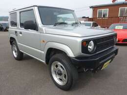 お客様のカーライフをサポートする営業STAFFが皆様のクルマ選びをお手伝いをさせていただきます☆