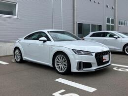 アウディ認定中古車は新車登録から10年以内のディーラー車を、点検整備します。Audiを知り尽くした正規ディーラーが厳選した高い品質の車だけをお届けします