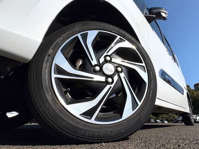 「純正アルミホイール」　純正15インチアルミホイール！各メーカー社外ホイールの販売も承ります！ご相談ください！