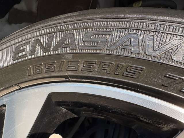 タイヤのサイズはこちらです☆