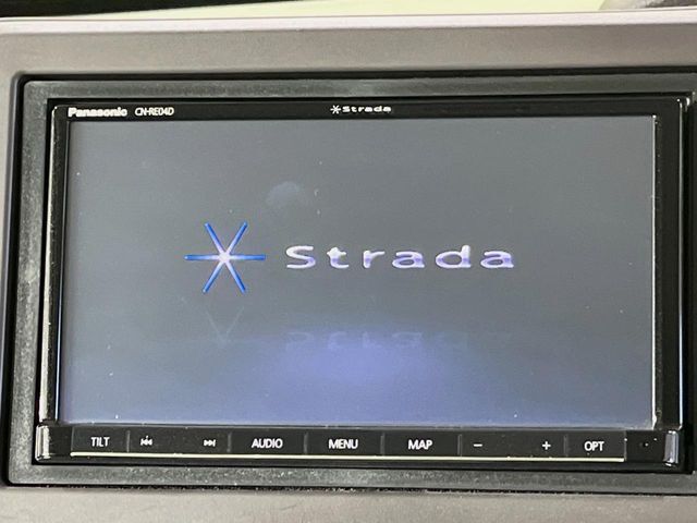 【ナビゲーション】目的地までしっかり案内してくれる使いやすいナビ。Bluetooth接続すればお持ちのスマホやMP3プレイヤーの音楽を再生可能！毎日の運転がさらに楽しくなります！！