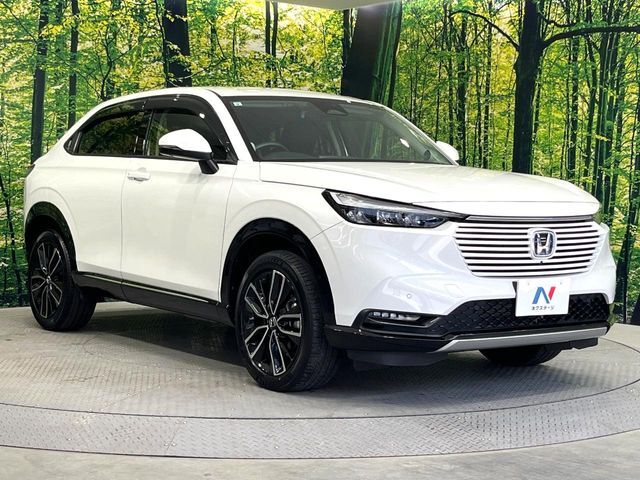 大好評のボディコーティング「弾スプラッシュコート」もご納車までに施工可能。通常のガラスコートと異なる、耐久年数6年の無機質ガラスコーティングが、ボディをキレイな状態に保ってくれます。