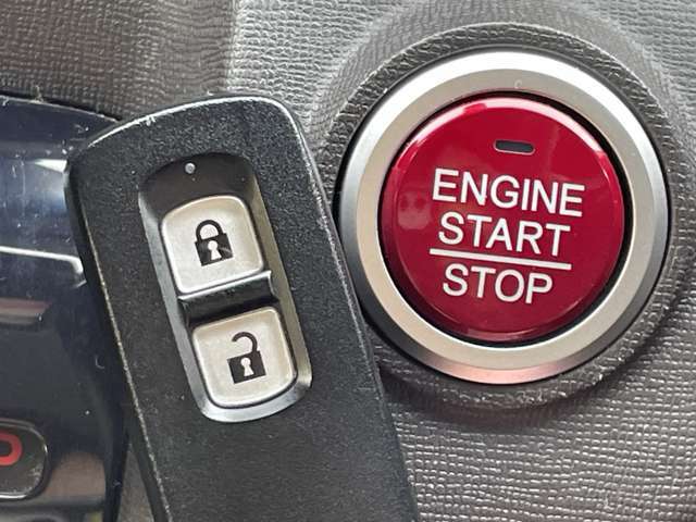 ◆【スマートキー（エンジンスタートストップスイッチ）】スマートキー（電子キー）を持っていれば、スイッチを押すだけでエンジンをかけることができます！