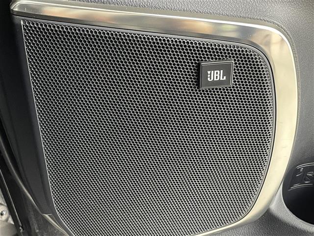 【JBL（プレミアムサウンド）】トヨタでお出かけの際には、ぜひ素敵な音楽体験を！ありふれた一日にも特別な体験を！ドライブの時間を上質な音楽でお楽しみいただけるサウンドシステムが搭載されています♪