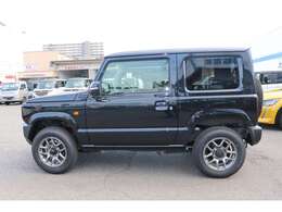 4型・届出済未使用車・純正アルミホイール・LEDヘッドライト・フォグランプ・セーフティサポート・シートヒーター・スマートキー・プッシュスタート・オートマチックハイビーム・クルーズコントロール