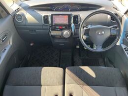 グループ総在庫数約30，000台！！全国の系列店からメーカー・車種問わずご紹介出来るので、あなたにピッタリのお車が見つかるはずです♪まずはお問い合わせ下さい☆