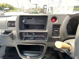 クレジットカード、オートローンの取り扱いあります。審査もすぐできます。