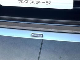 【モデリスタエアロ】人気のモデリスタエアロを装着！クルマの外観がよりスタイリッシュになり、街中で存在感あふれる1台に♪将来買い替える時にもリセールに影響しやすく、価値ある人気の装備です！