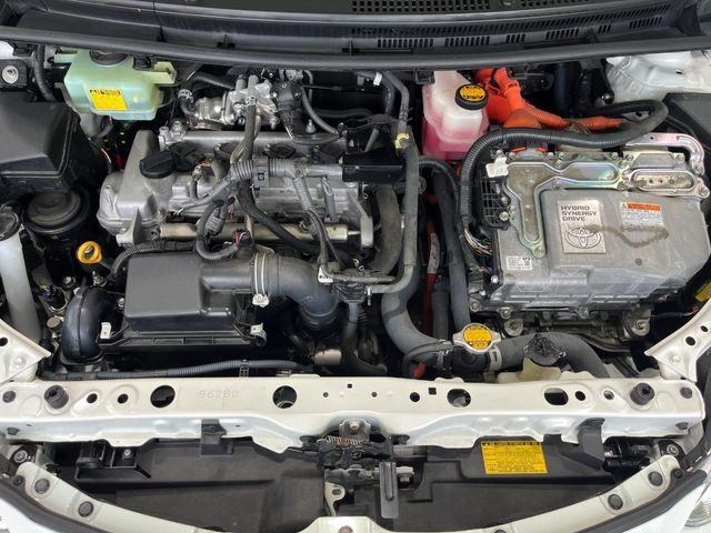 親切・丁寧な専門メカニックスタッフが応対！・車検・点検整備・事故等の修理などアフターサービスも安心。お車のカスタマイズもネクステージのサービススタッフまでご相談ください！