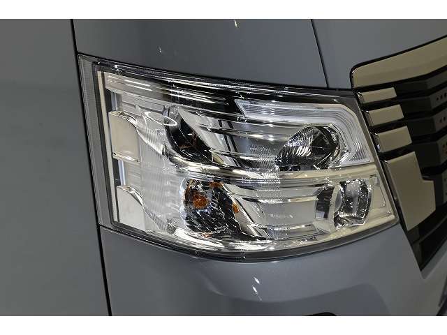 ■LEDヘッドランプ(オートレベライザー付き）★即納台数多数取り揃え！気に入っていただけるお車ご提案します☆ご来店お待ちしております。シーアールエス大阪06-6852-9000