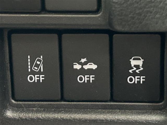 【運転席操作部】快適なドライブを楽しむための機能が装備されています！運転席から触れるので、使いやすいです！除菌プランいれていただくと、さらに清潔で安心していただけます！