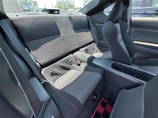 みなさまのお車選びのお手伝いをさせてください！スタッフ一同心よりご来店、お問い合わせをお待ちしております！