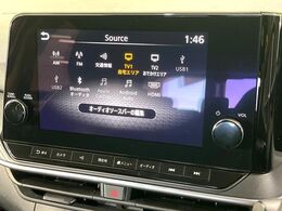 【メーカー純正9型ナビ】インテリアに溶け込むスタイリッシュな「専用設計」メーカーナビを装備♪視認性や操作性など基本性能にも優れ、より上質なカーライフをお楽しみいただけます。