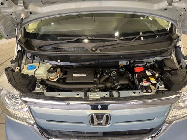 親切・丁寧な専門メカニックスタッフが応対！・車検・点検整備・事故等の修理などアフターサービスも安心。お車のカスタマイズもネクステージのサービススタッフまでご相談ください！
