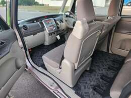 お買得といっても整備は怠りません。提携工場にて、しっかり整備をしてお渡しております。