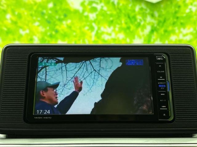 WECARSの店舗にはキッズコーナーがございます！お子様連れのお客様もごゆっくり車選びをお楽しみいただける空間です！
