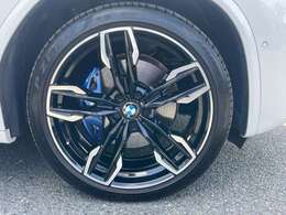 自動車保険も純正のクオリティを。BMWの正規ディーラーのみが取り扱い可能な、BMW専用自動車保険。専任のスタッフが皆様のカーライフを24時間365日サポート致します。