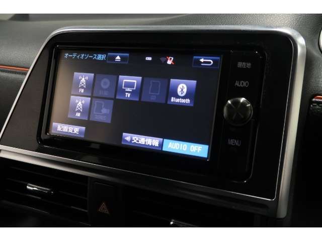 ナビゲーション(NSZT-W66T)ももちろん装備☆多彩な機能で快適ドライブをアシスト☆オーディオ機能も充実していますね☆