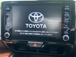 【8インチ　ディスプレイオーディオ】大画面のディスプレイはAppleCarPlayやAndroidAutoが利用可能。大きな画面でスマホナビアプリ等が利用いただけます♪