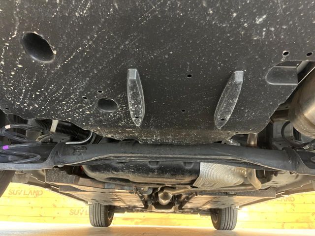 下回りがきれいなうちに、防錆加工の施工がオススメ。降雪地域はもちろん、沿岸部にお住いの方や、趣味でマリン・ウィンタースポーツをされる方にご好評いただいております。