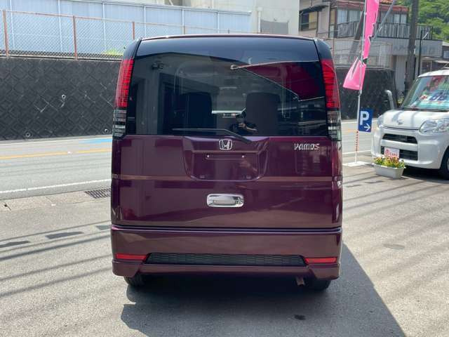 中古車だからこそ妥協したくないという思いで、整備や車両の仕上げにはこだわっております。是非一度ご来店いただき、当店自慢の展示車の品質・機関をご覧ください。