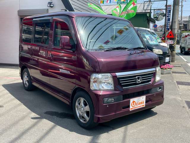 当店の展示車は1台1台内外装、きれいに仕上げて展示致しております。写真ではわかりにくいかもしれませんので、ぜひ一度ご来店ください。品質の良さが分かって頂けると思います。
