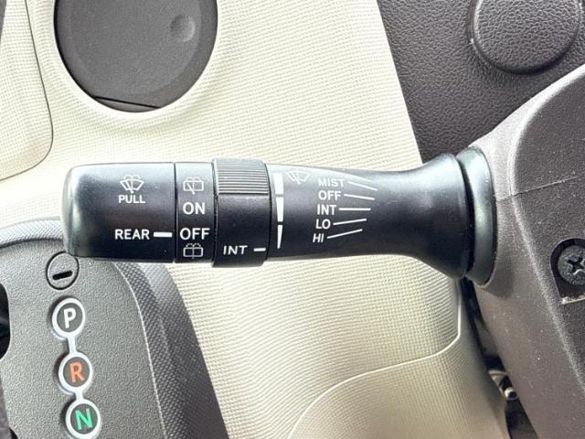 国産車から輸入車まで多様なお客様のニーズのお応えできるように、全国規模で豊富な在庫展開！車のことならWECARSへ！