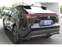 大人気bZ4X入荷しました！パノラミックビュー・デジタルインナーミラー・アドバンストパーキング・JBLプレミアムサウンド・おくだけ充電・詳細は当社HPをご覧ください！