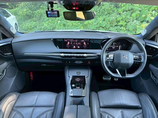 気になるお車・また当社に在庫がないお車でもいいので、お気軽にお問い合わせください。独自のルートで全国から仕入れを行っているので、お客様のご要望から、ベストなお車をいち早くお探しします！