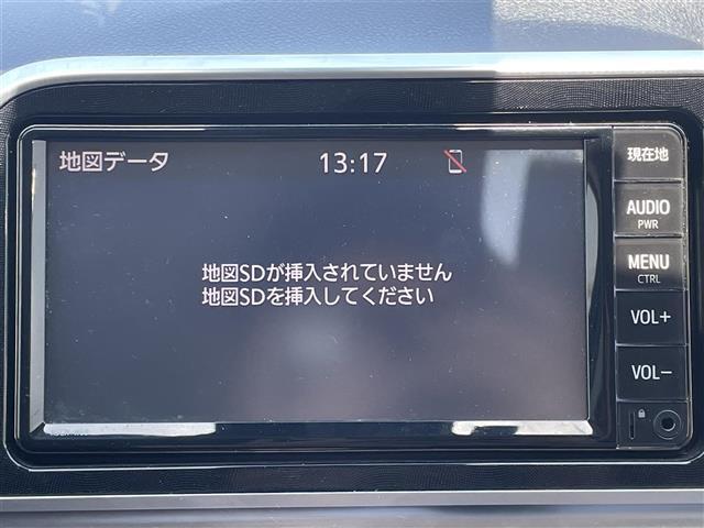 こちらオーディオ周りの写真になります。動作確認済みです。詳しい機能に関しましては装備欄を確認ください。車によっては多機能なナビなど、充実したオーディオがついている車両もあります。