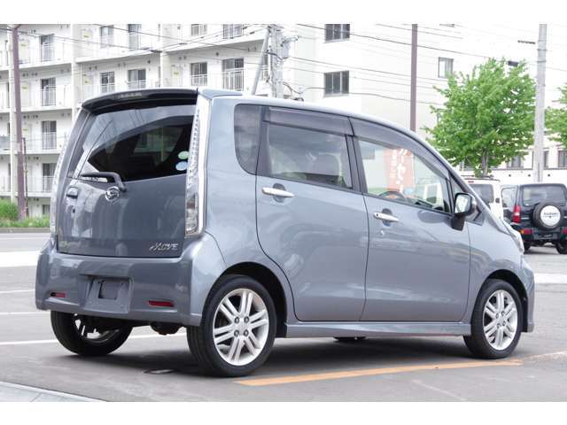 ◆お客様第一◆　　　恵新自動車販売では、弊社企業理念の一、「顧客第一」をモットーに、日々心を込めて対応しております。
