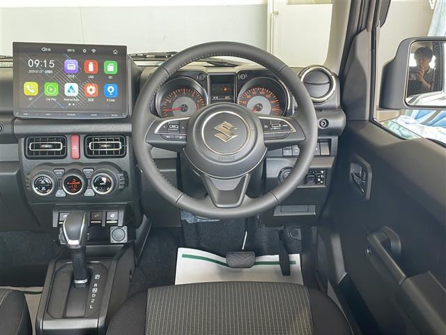 店舗にて現車の確認もいただけますので、お電話で在庫のご確認の上、是非ガリバー黒部店までご来店くださいませ！！！