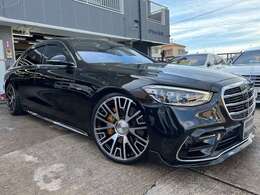 BRABUSエアロ専用デイライト