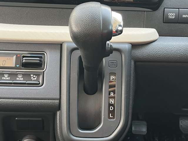 【シフト】簡単操作で老若男女で運転を楽しめます★