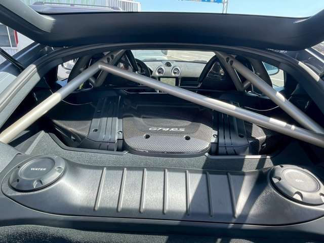 4台積みの積車もあります！遠方での納車など何でもご相談ください！しっかりメンテナンスした後、お届けします。