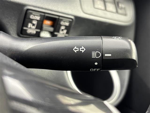 【運転席操作部】快適なドライブを楽しむための機能が装備されています！運転席から触れるので、使いやすいです！除菌プランいれていただくと、さらに清潔で安心していただけます！