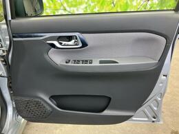 「この車の写真をもっと見たい」「状態が気になる」「この装備はついている？」どんな小さな疑問でもお気軽にお問い合わせください！