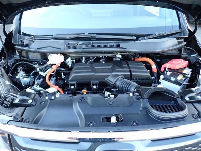 エンジンは快調です！お車の事なら、何でもお気軽にご相談下さい！