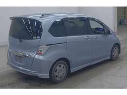 車輌は、門司区吉志の展示場にある場合と小倉北区三郎丸事務所においてある場合がございますので、ご来店の際にはご連絡ください。