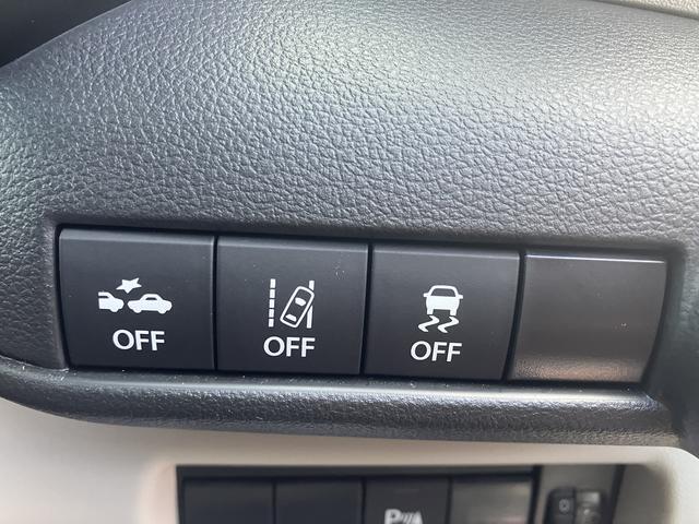 各種スイッチ類です。