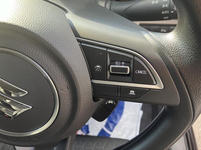 アダプティブクルーズコントロールのスイッチになります。