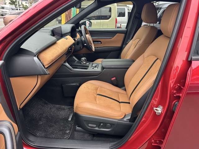 ★遠方の方は、お電話やLINEでのご相談も可能です！またインターネットを使用したライブ商談も可能です！是非お気軽にご相談下さい！