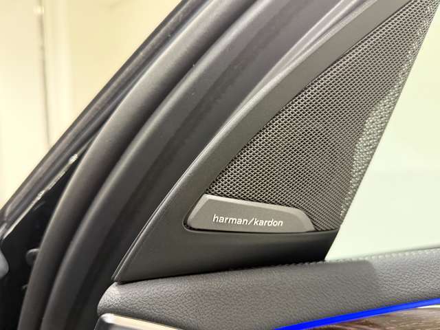 全ての　BMW　に全国のBMW正規ディーラーでご利用いただける保証をお付けしてご納車させていただいております（一部特殊車両を除く）。